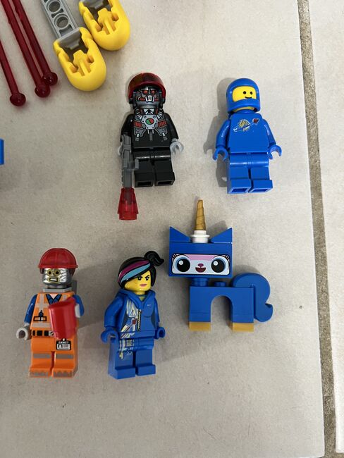 The Lego Movie: Benny’s Spaceship, Spaceship, SPACESHIP!, Lego 70816, Aaron, The LEGO Movie, The Ponds, Image 5