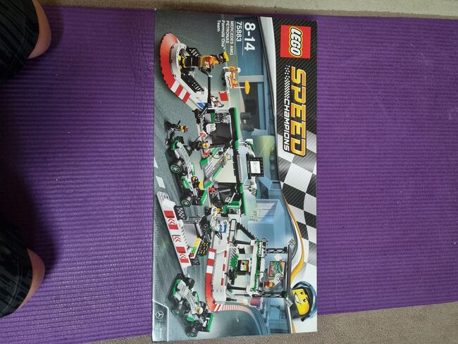 Mercedes AMG Petronas Fornula One Team, Lego 75883, Julien, Speed Champions, Penrith, Image 4