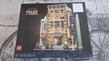 10278 | LEGO® ICONS Police Station for Sale. (Hard to find | Retired Set) - PO, Lego 10278, JB, Modular Buildings, Caledon