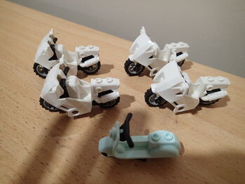 5x Lego Motorbikes (in good condition) $20 for the lot!!, Lego, Jordan Phillis, City, Petrie