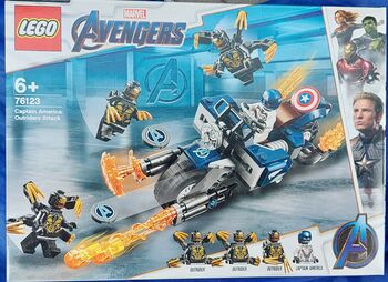 76123 Marvel Captain America: Outrider's Attack, Lego 76123, oldcitybricks.com.au, Marvel Super Heroes, Dubbo