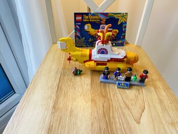 The Beatles: Yellow Submarine, Lego 21306, Hannah, Ideas/CUUSOO, south ockendon