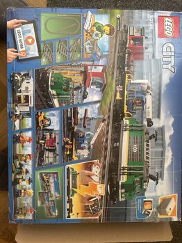 City train set, Lego 60198, John Jarvis, Train