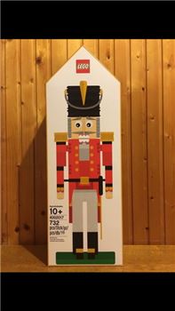 Employee gift nutcracker set Christmas 2017, Lego 4002017, Brett maxwell, Technic, London
