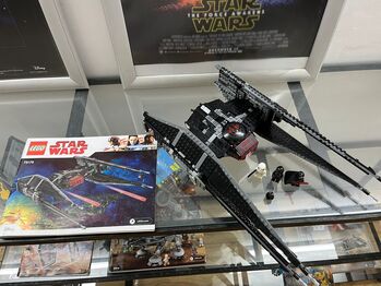 Kylo Ren Tie FIghter, Lego 75179, Gionata, Star Wars, Cape Town