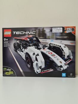 LEGO 42137 Technic Formula E Porsche 99X Electric @ R700, Lego 42137, Rudi van der Zwaard, Technic, Bloemfontein