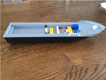 LEGO 62791 BLACK BOAT HULL 51 x 12 x 6 LIGHT BLUISH GREY DECK, Lego 62791, Lucy, City