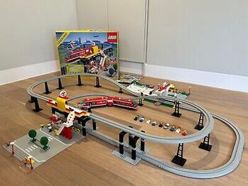 LEGO 6399 Airport Shuttle, Lego 6399, Steven Mathias , LEGOLAND, Milford Haven 
