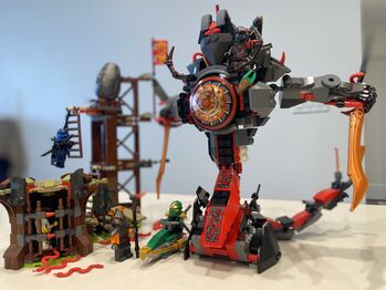Lego 70626 Dawn of Iron Doom, Lego 70626, Judy, NINJAGO, Vancouver 
