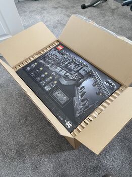 Lego Batcave shadow box, Lego 76252, Olly, BATMAN, Fleet