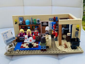 Lego Big Bang Theory, Lego 21302, Hannah, Ideas/CUUSOO, south ockendon