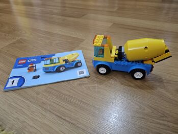 Lego city cement mixer, Lego, caroline Rhodes, 4 Juniors, Tamworth