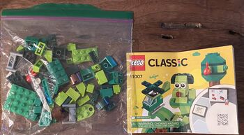 LEGO classic green bricks, Lego 11007, Harper Gillespie, Classic, Peterborough 