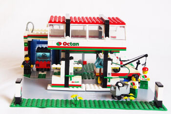 LEGO Tankstelle / Gas 'n' Wash Express, Lego 6397, Renate Schöfer, Town, München