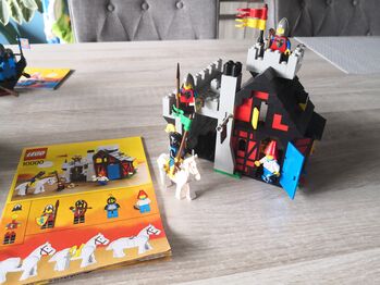 Lego guarded in set, Lego 10000, Michael, Castle, Pittem