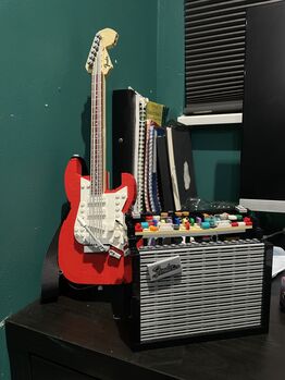 Lego Ideas Fender Stratocaster Guitar and Amp, Lego 21329, Joelle, other, London