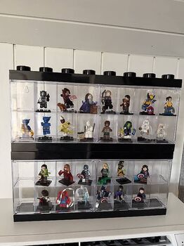 LEGO Marvel Minifiguren Sammlung 28 Figuren inkl. Vitrinen, Lego, Richard, Marvel Super Heroes, Signau
