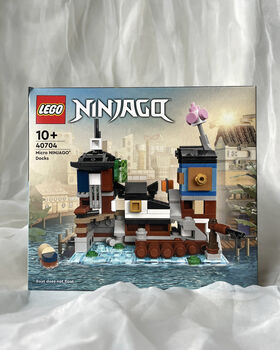 LEGO® Micro NINJAGO® Docks (40704) Collectable 2/4 New & Sealed (Retired Set), Lego 40704, Valentina, NINJAGO