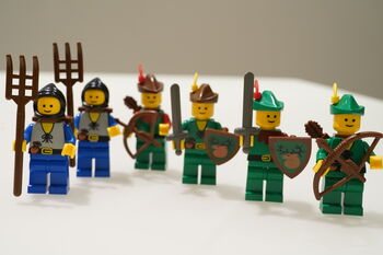 LEGO - Set mit 7 Robin Hood Figuren, Lego, Maria, Castle, Winterthur