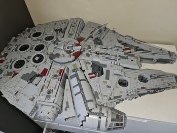 Lego star wars ucs millennium falcon, Lego 75192, Marius Lubbe, Disney, Kempton Park