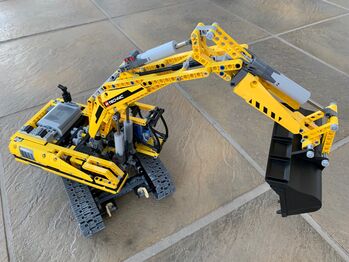 LEGO Technic - 8043 - Motorized Excavator, Lego 8043, Black Frog, Technic, Port Elizabeth
