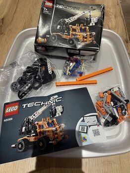 Lego Technic Cherry Picker, Lego 42088, Karen H, Technic, Maidstone