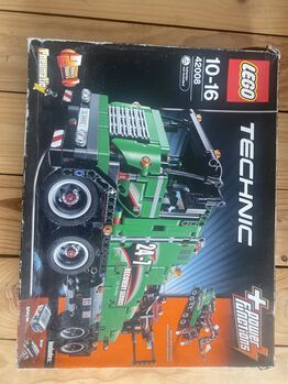 LEGO Technic Series Service Truck 2 in 1 Rebuild Into a Truck with a Crane, Lego 42008, Claudine de Wet, Technic, Pringle Bay Cape Town 