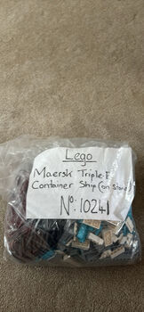 Maersk triple container shop with stand, Lego 10241, Hannah, Creator, south ockendon