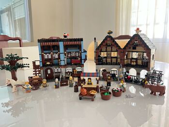 Medieval Market Village, Lego 10193, Sophie, Castle, Singapore