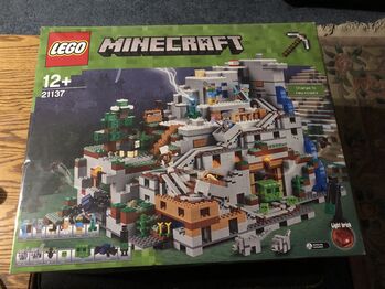 Minecraft The Mountain Cave, Lego 21137, Andrew Tan, Minecraft, Sandton