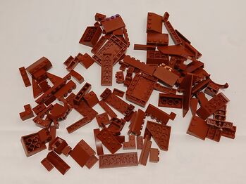 Mixed Maroon Pieces, Lego, Giles, Diverses, Exeter