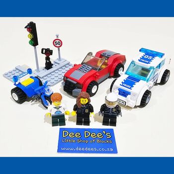 Police Chase, Lego 3648, Dee Dee's - Little Shop of Blocks (Dee Dee's - Little Shop of Blocks), City, Johannesburg