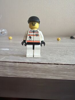 Res- Q mini figure Res- Q 2 with black cap, Lego 6479, Gina, Minifigures, Pretoria 