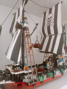 Skull eye schooner, Lego 6286, Roger M Wood, Pirates of the Caribbean, Norwich