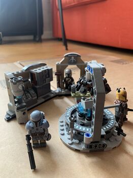 Star Wars Lego The Armourer’s Mandalorian Forge, Lego 75319, M Hare, Star Wars, Chesterfield