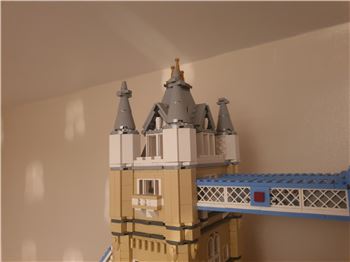 Tower Bridge, Lego 10214, Leigh Bartlam , Creator