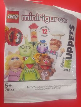 Variety of Retired Minifigures, Lego, Kev, Minifigures, Jhb