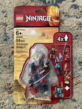 40342: NINJAGO Minifigure Set - Retired Set & Hard to find Lego 40342