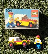 604 - 'Shell Service' Car 1978 VINTAGE LEGO Lego 604
