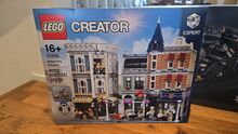 Assembly square Lego 10255 