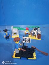 Bounty Boat plus 4 sets Lego 6247 Plus 6234,6232,1696 &1747