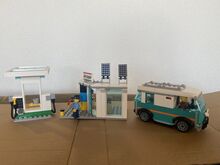 Camper mit Tankstelle Lego