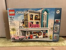Downtown Diner Lego 10260