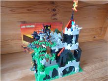 Fire Breathing Fortress Lego 6082