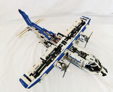 Cargo Plane - Technic Lego 42025
