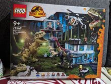 Giganotosaurus & Therizinosauris Attack Lego 76949