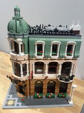 LEGO Boutique Hotel 10297 - complete with box, manual, minifigures and accessories Lego 10297