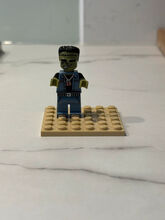 LEGO Frankenstein Rock 'n' Roll Minifigure Lego