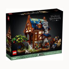 LEGO® Medieval Blacksmith Lego 21325