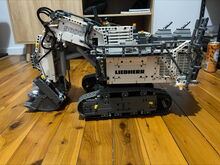 Lego Technic Leibherr 9800 Excavator Lego 42100